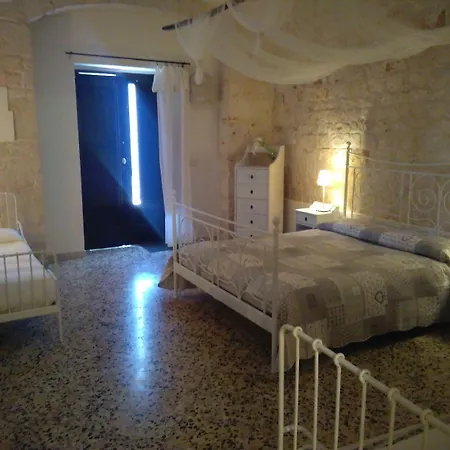 Masseria Sant'angelo בית כפרי *